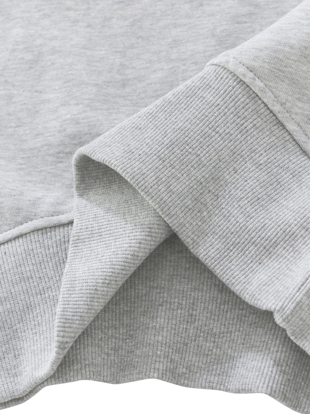 CropSweatshirt,MockNeckSweatshirt,CroppedPullover,WomensAthleisure,AthleisureTop,CasualSweatshirt,LongSleeveCropTop,WorkoutLifestyle,EverydayEssentials,MinimalistClothing,StreetwearWomen